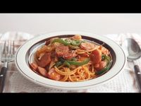 Spaghetti Napolitan using ketchup , ナポリタン | Honeykki - YouTube