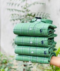 😍😍😍😍😍😍😍😍 *Brand RL POLO* *Check Shirts* *3Awesome colours* *7A QUALITY* *Twill COTTON* *QUALITY PRODUCT* *Stuff cotton* *Double washed* *Regular FIT* *SIZE= M L XL XXL* *With single packing* *PRICE=620 Free delivery *Note :All stock With single packing* *100% Quality* *Open orders* 😍😍😍😍😍😍😍😍😍 😍😍😍😍😍😍😍😍