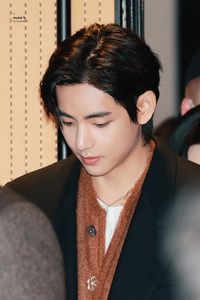 @_nuna_V