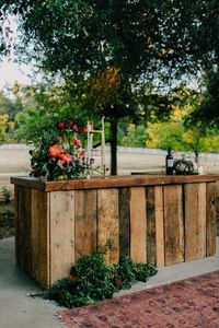 Wooden wedding bar - outdoor wedding cocktail hour {Ciel Bleu Event Design}