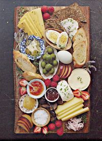 Olla-Podrida: Food with Friends, the Art of Simple Gatherings, Reviewed