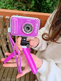 Six Little Hearts: Vtech Kidizoom Studio Review