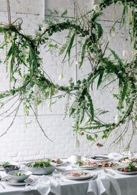Super schicke Tischdeko Idee l Perfekt für die Hochzeit in einer Scheune