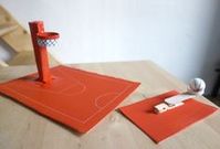Avec les loulous, réalisez un terrain de basket avec une super catapulte ! Venez découvrir tous nos ateliers DIY sur le blog C-Mon-Etiquette ...
