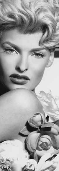Vogue Italia Mar. 1991 - Coco ‘91 by Steven Meisel Model: Linda Evangelista