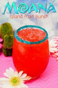 Bright, fruity, & festive! This Moana inspired Hawaiian Punch Recipe is the perfect drink for your next family movie night or kids birthday party!