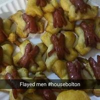 Game of Thrones snack ideas Just cut cocktail sausages and bake on top of crossed dough!