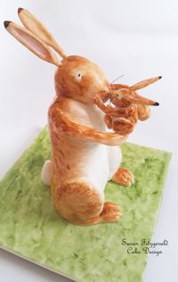 Guess How Much I Love You cake, So adorable!