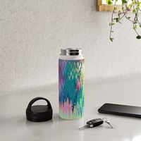 Vibrant Colorful Fluid Zig Zag Abstraction Water Bottle