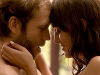 Modern romance bites back in bittersweet 'Save the Date'
