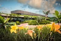 Gallery of The Gates / Bloc Architects - 12