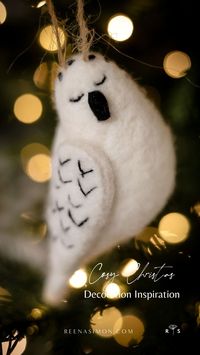These lovely festive Christmas tree decorations are from @johnlewis last year. This collection is called "Snow Mountain" and we loved decorating one of our trees with these cute decorations last year. The collection is inspired by the Scottish Highlands dramatic landscapes and the outdoors which I love. These Christmas decorations are great if you prefer a natural Christmas colour scheme like I do. These cute Christmas owls make for a cosy Christmas tree.
