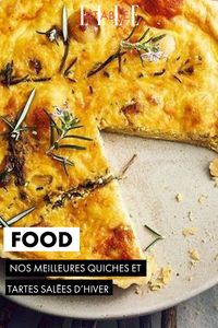 Avec des journées sans soleil, et des températures basses, l’hiver est la saison où notre corps a besoin de vitamines, minéraux et acides aminés pour contrer ces changements climatiques. Patates douces, carottes, poireaux ou carottes : on dispose le tout au cœur d’une tarte de saison pour un combo qui met tout le monde d’accord.