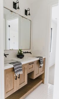 Mixing Metals with Brizo in the Bathrooms of Villa BonitaBECKI OWENS