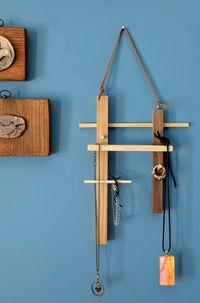 Flipping the Flip: DIY Dowel Decor: Modern Hanging Wall Art Jewelry Holder.