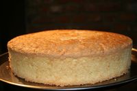 Gâteau de Savoie facile au thermomix. Voici une recette de Gâteau de Savoie, facile et rapide a préparer chez vous avec le thermomix.