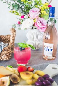 Blueberry Basil Ros� Smash ros� cocktail recipe | Craft & Cocktails