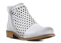Coco & Abricot V0574C CAITLIN Blanc en vente chez Carré Pointu ! Grand choix de tailles et livraison gratuite.