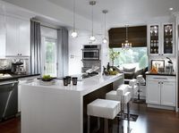 center island & bar stools