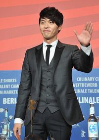 Hyun Bin Pictures and Photos