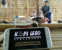Hasil gambar untuk kampong kopi lerek gombengsari