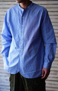 Blue men's collarless shirt, long sleeves. Collarless. Half button placket. Japanese designer. #cotton #collarlesshalfbutton #collarlesshalfplacket #loose shirt #2022 #Japanese