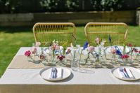 DIY Wedding Centerpiece - Easy, Inexpesive Floral Showstopper