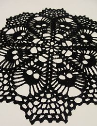 Ravelry: Skull doily pattern by Ann Wanamaker