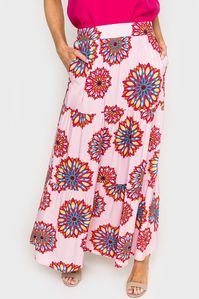 A bright new outlook makes this floaty tiered maxi skirt a perfect piece for your warm-weather wardrobe. Flat front; elastic back waistband with a side zip. Tiered. On-seam pockets. td {border: 1px solid #ccc;}br {mso-data-placement:same-cell;} 100% Rayon Delicate Wash Cycle, Dry Flat. Length 37 1/2" (size small) td {border: 1px solid #ccc;}br {mso-data-placement:same-cell;} Cassie of Hi Sugarplum is wearing size XS; recommends sizing down if in between sizes.Chloe is 5'8 and wearing size S td {