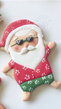 busyb.bakehouse on Instagram: Santa baby, I want yacht and really that’s not a lot. Been an angel half a year!🏝🎅🏼 ⠀ You may notice that my Santa changes skin tones about…
