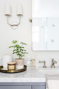 A Spa-Like Bathroom Makeover #renovation #bathroom