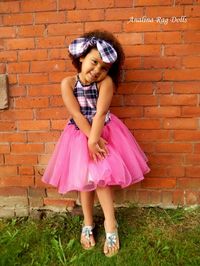 Haven dress option from Violette Field Threads Sewing PDF pattern, yes I love this one so much. Click through to see the PDF pattern (affiliate link) sizes 6M to 10.