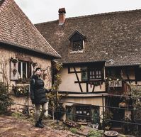 📍 Gueberschwihr (Alsacia) 🇫🇷 ¿Acaso estas casas no os parecen sacadas del cuento de Hansel y Gretel? #gueberschwihr #alsacia #alsace #navidad #francia
