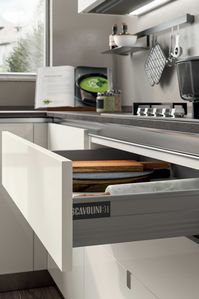Scavolini Easy is a line of kitchens and living furniture designed and produced by Scavolini to offer young consumers, experiencing both the excitement and the problems of furnishing their first home and very aware of value for money, livingrooms of genuine quality, manufactured and guaranteed by a top company, at an amazingly affordable price. #scavolini #homeliving #cucina #madeinitaly #kitchen #design #kitchendesign #kitcheninspiration #kitchenideas #interiordesign #homeinterior