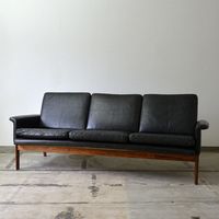 Finn Juhl Sofa
