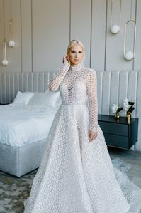 Luxury-wedding-in-Berta-gown