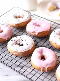 EASY-CAKE MIX DONUT RECIPE | Best Friends For Frosting