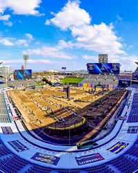 ANAHEIM STADIUM READY FOR SUPERCROSS QUALIFYING😎