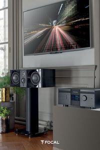 Astral 16 lets you really make the most of your hi-fi loudspeakers thanks to its 16 channels (12 of which are amplified) and its multiple features. Manufactured in France, this high-end piece of electronic equipment offers a sensational, immersive experience in your own home.