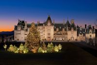 You Can Enjoy More Than 50 Decorated Trees The Biltmore Estate This Christmas