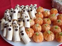 Banana ghosts and orange pumpkins - For that last minute healthy Halloween treat!