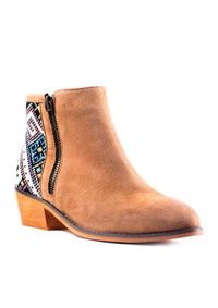 G.C. Shoes Women's Hunter Flat Bootie - Tan - 9.5M