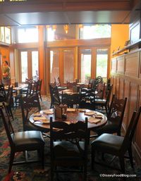 Review: Storytellers Cafe at Disneyland's Grand Californian Hotel and Spa | the disney food blog