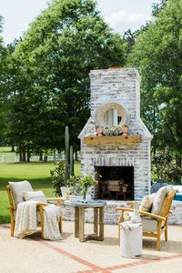 A Regal & Rustic Home In The Heart Of Mississippi