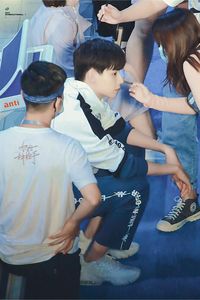 @ HYTInternational · Trang chủ cá nhân của Hu Yitian - Weibo