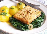 Recept : Filet z aljašské tresky na másle, baby špenát | ReceptyOnLine.cz - kuchařka, recepty a inspirace