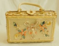Vintage wicker purse with seashells. 1960s woven straw handbag. Beach bag decorated with Coraline featuring top handle. Coastal cruise wear by AgsVintageCove on Etsy