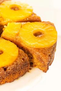 BOURBON PINEAPPLE UPSIDE DOWN CAKE