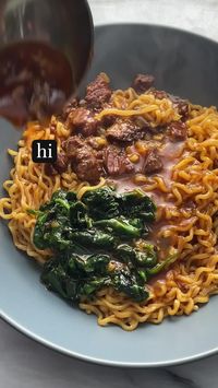 We’re making a stop in Noodle Town! This noodle-y wonder is packed with tender short ribs, bright sautéed spinach, sesame seeds, gingery broth, and noodles upon noodles.