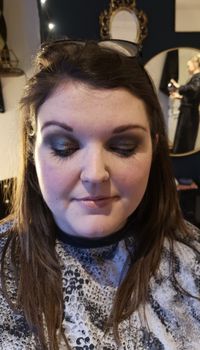 Smokey brown eyeshadow & nude lipstick by Nicola